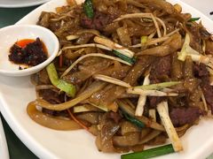 牛肉炒河粉-文记壹心鸡(宝华路店)