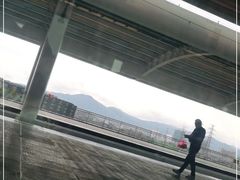 -深圳坪山站