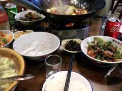 -富正毅三下锅·湘西韵味(天门山索道店)