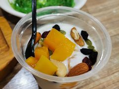 芒果酸奶豆乳-卢家妈妈·西餐厨房(中信华庭店)