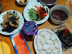 -岳姥姥饺子(泺文路店)