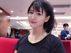 -景月阁空中食府(希尔顿酒店)