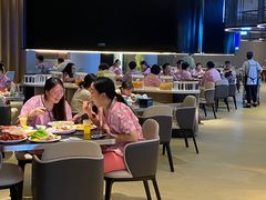 -涨巢·潮玩水疗局