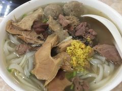 牛杂粿条-华威达牛庄(黄埔大道西店)