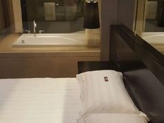 android_upload_pic-扬州东关街文昌阁桔子水晶酒店