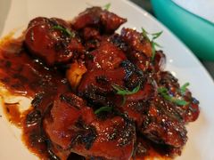 -鼎泰亨·海鲜牛肉餐厅(滨江店)