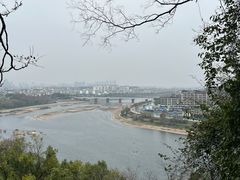 -叠彩山景区