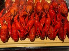-肥肥虾庄·金牌油焖大虾(汉街SKP店)