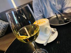 -wineapp葡萄酒餐吧(外滩金融中心店)