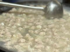 -张阿三馄饨店