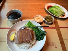 -荣家黄鱼面(南京西路店)