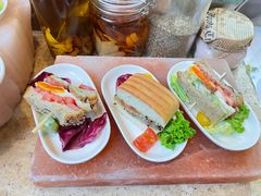 -松山湖凯悦酒店·Café自助餐厅·周末火舞秀表演
