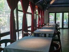 -弦月窗LUNETTE BY AMANDA(复兴路店)