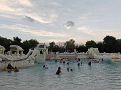 -太阳岛沙滩泳场水上乐园