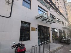 -曹家渡街道图书馆