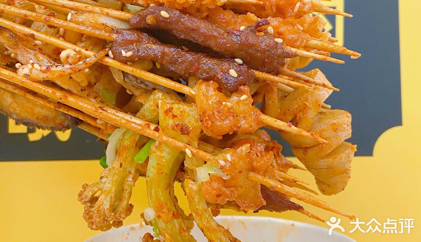 深圳探店|享誉国际的国潮炸串，给我锁死！