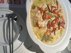 -江渔儿酸菜鱼专门店(明珠广场店)