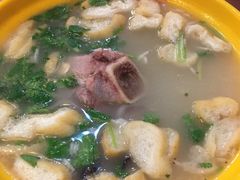 -小杨生煎(金山百联购物中心3楼店)