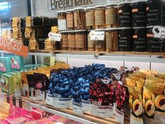零售区-BreadTalk面包新语·烘焙蛋糕(东方宝泰广场店)