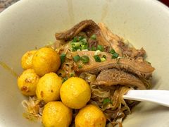 -万利洪记粉面美食