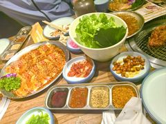 -明洞阿姨·韩式酱蟹烤肉·创意料理(三元桥店)