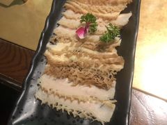 -左庭右院鲜牛肉火锅(金山万达店)