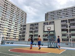 -彩虹村