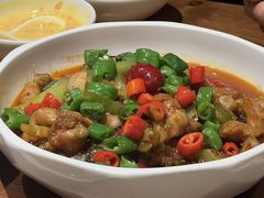 -巷子宽·酸菜鱼(迪士尼小镇店)