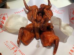 脆皮乳鸽-鸽子侯·家宴·平价海鲜(绿地店)