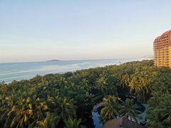 -三亚湾海居铂尔曼度假酒店