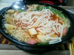 -三品阁过桥米线(万达店)