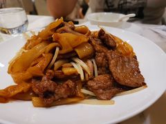 干炒牛河-香港百合居(LCM置汇旭辉广场店)