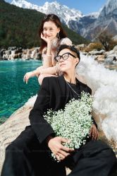 -AOROA·奥洛拉婚纱摄影·旅拍·礼服