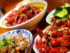 -琥珀老六龙虾(四里河店)