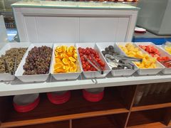-言玖鲜火锅串串披萨自助(益田假日店)