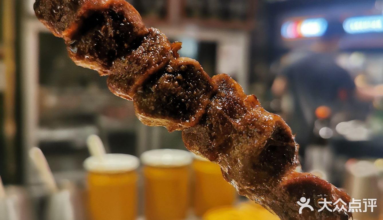 朋友相约附近就过来了！环境:日式料理风格
