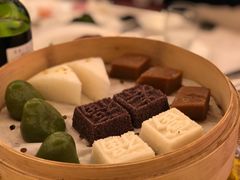 -泓历皇朝酒店(东亭店)