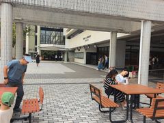-香港大学