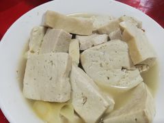 -蓝田九大碗民俗食府(蓝田店)
