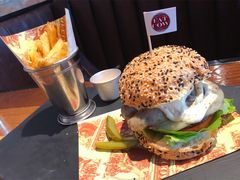 经典胖牛汉堡套餐-FAT COW(虹梅路店)
