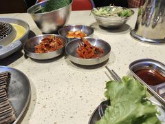 -安小胖韩国烤肉(财富广场画苑小区店)