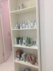-荟草堂痘肌修护中心