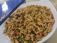 -吾斯曼珍珠抓饭王