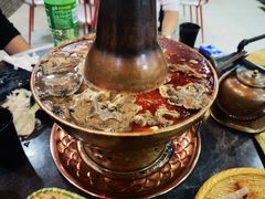 -钱家·乔老爷铜锅涮肉(曹路宝龙店)