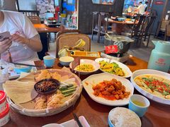 -魏铭鱼头捞饭(晋阳路店)