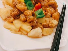 -东豪园林海鲜酒家(南港路辅路店)