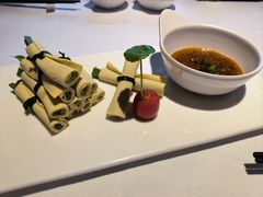 -尘香•传统川菜(创汇首座店)