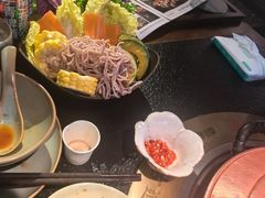 -菌自由丨野生菌火锅特色庭院餐厅(丽江古城店)