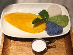娘惹三色芒果甜饭-金椰壳· 大厨新加坡菜(壹方城店)