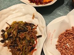 -凤凰园烤鸭店·唐山菜·传承花椒肉(老唐丰路店)